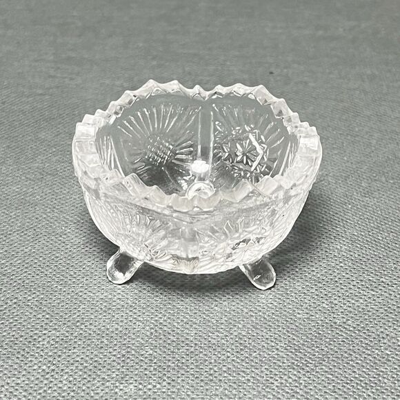 Vintage Footed Salt Dip LG Wright Glass Paneled Thistle/Delta w/ Bee Mark-UV - Picture 6 of 10